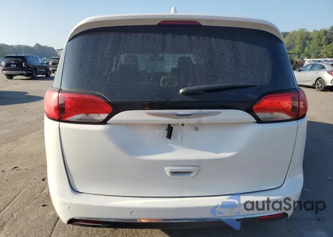 2018 Chrysler Pacifica Touring L z USA, uszkodzony, nr VIN 2C4RC1BG7JR142464